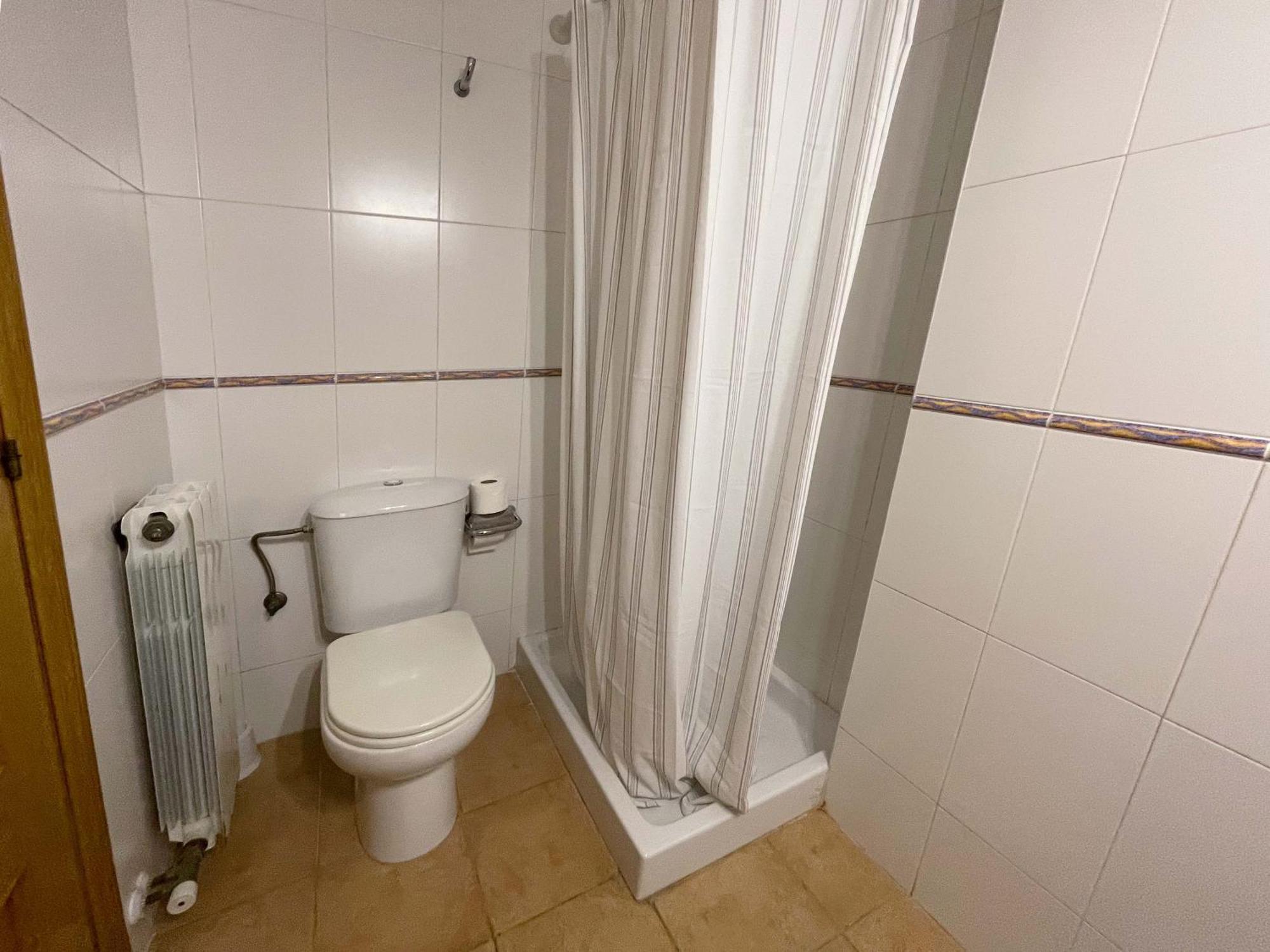 Apartamentos El Pilar Suites 3000 Сарагоса Екстер'єр фото