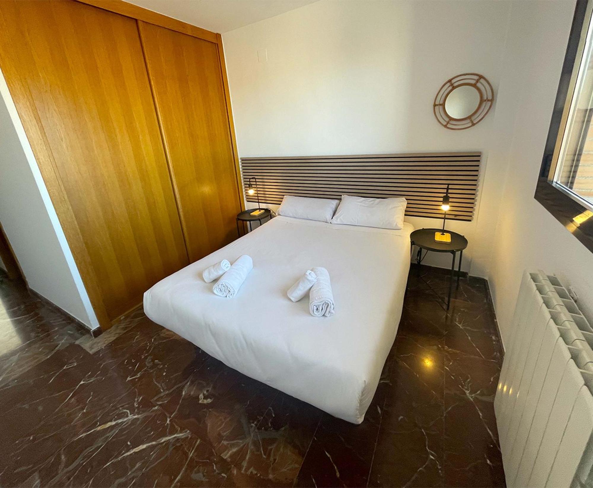 Apartamentos El Pilar Suites 3000 Сарагоса Екстер'єр фото
