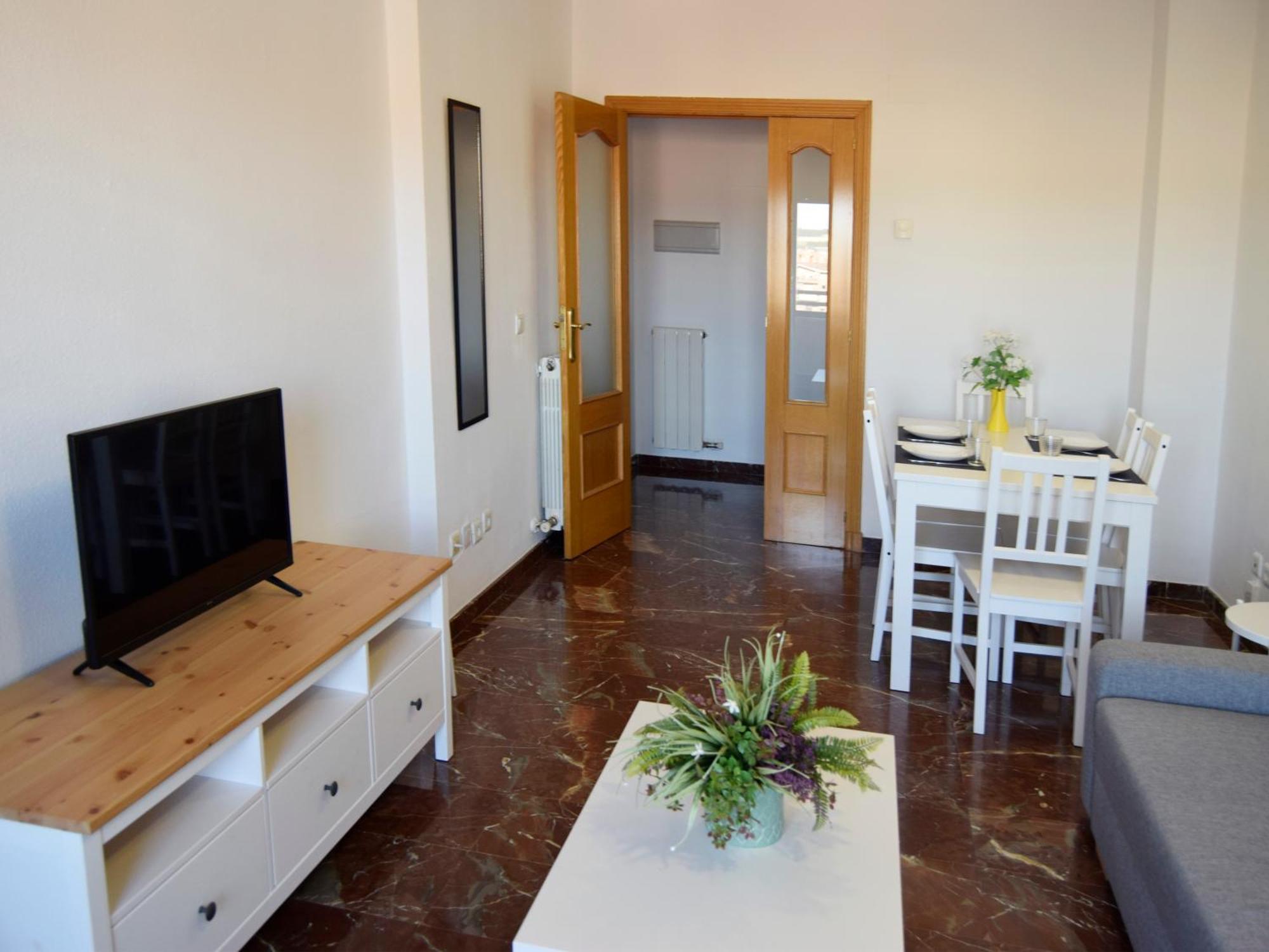 Apartamentos El Pilar Suites 3000 Сарагоса Екстер'єр фото
